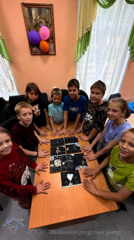 Царапаем, творим, удивляем: творческое занятие по граттажу