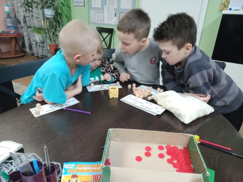 Играем в настольные игры