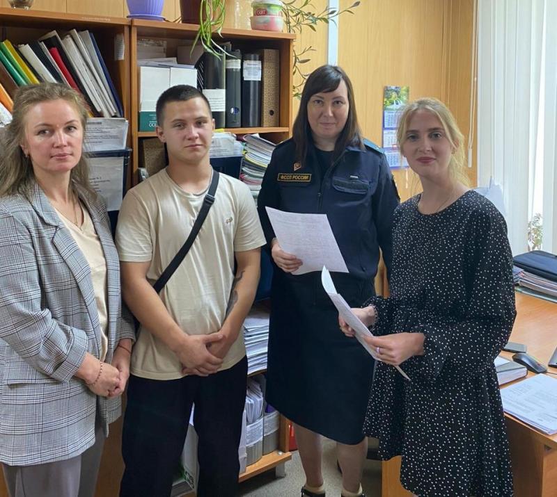 Знакомство со службой судебных приставов