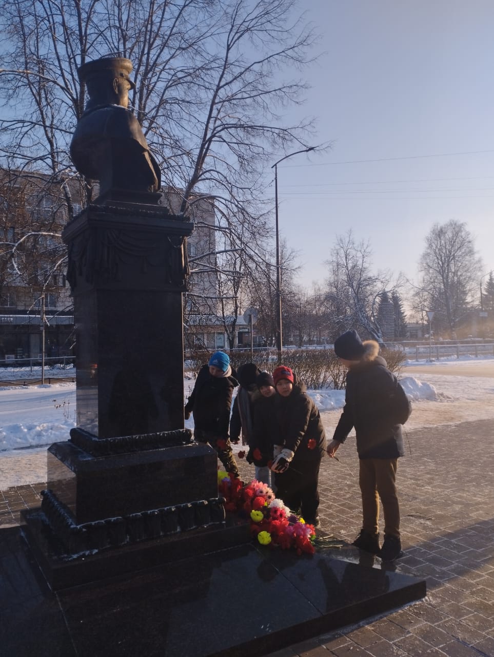82-я годовщина со дня освобождения города Тихвина от немецко-фашистских захватчиков