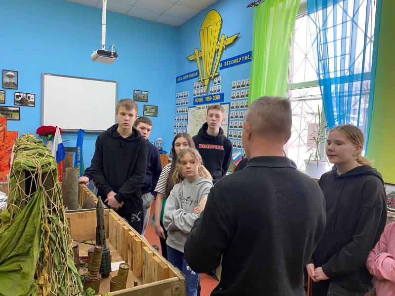 Экскурсия в военно-патриотический клуб "Десант"