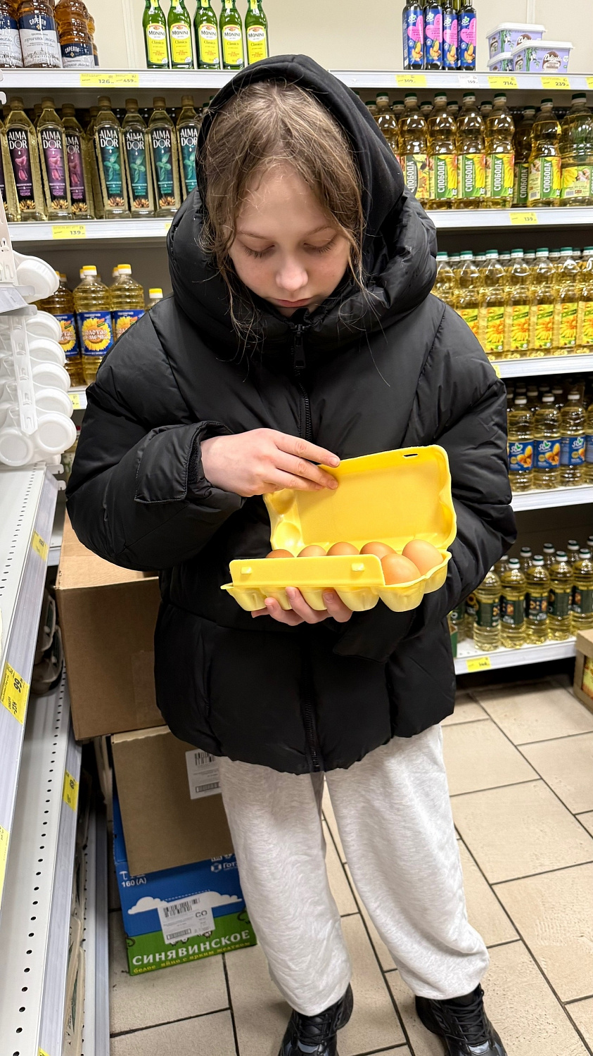 Юные закупщики: наши ребята самостоятельно справились с важным предновогодним заданием!