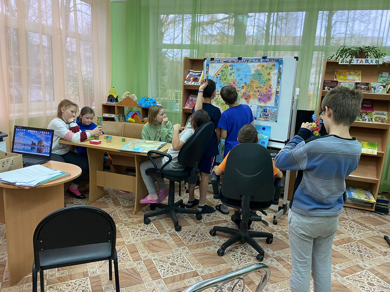 Интеллектуальный квиз для школьников