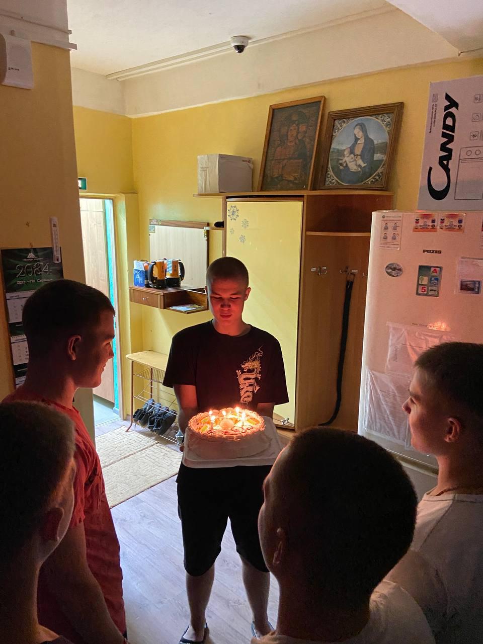 Поздравляем с Днём Рождения Андрея К.!
