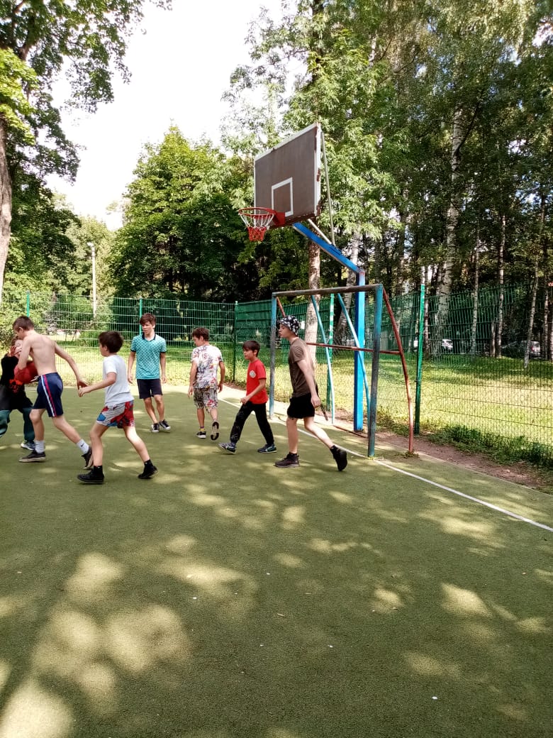 Играем в Стритбол