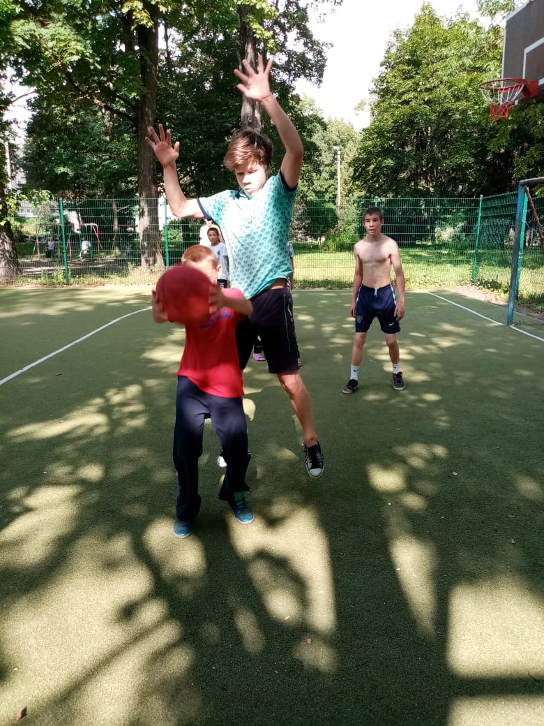 Играем в Стритбол
