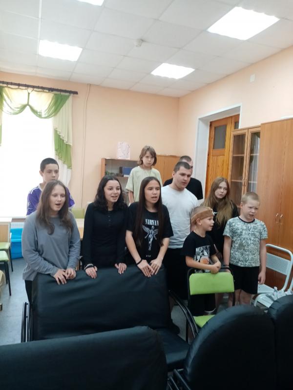 «Король и Шут» в сердцах наших ребят: круглый стол, посвящённый 53-летию Михаила Горшенева.