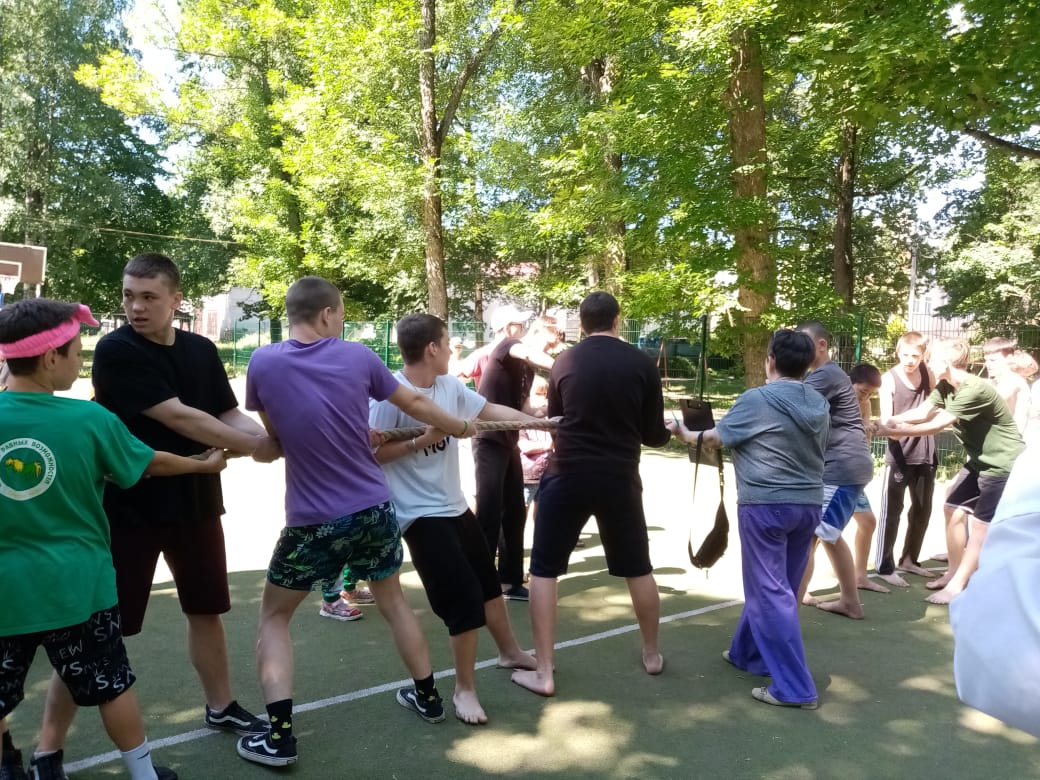 Перетягивание каната