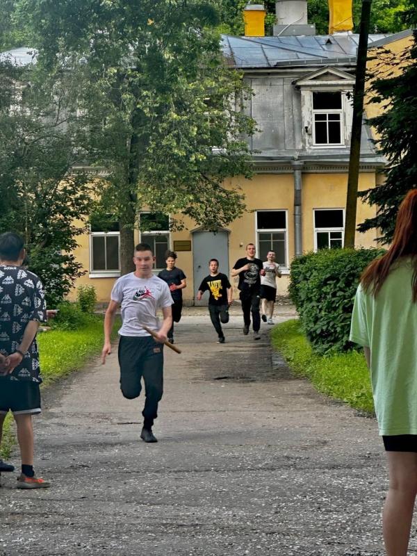 Наркомания — бич современности: как ДТС «Пушкинский» сделал шаг к здоровому будущему.