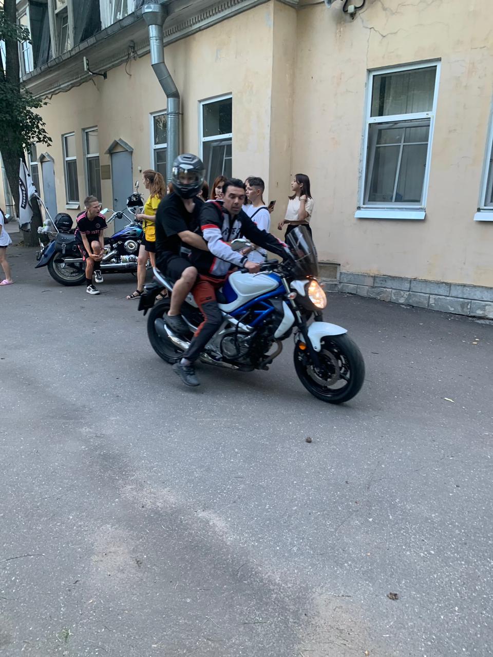 Когда в сердце живет любовь, за спиной вырастают крылья!