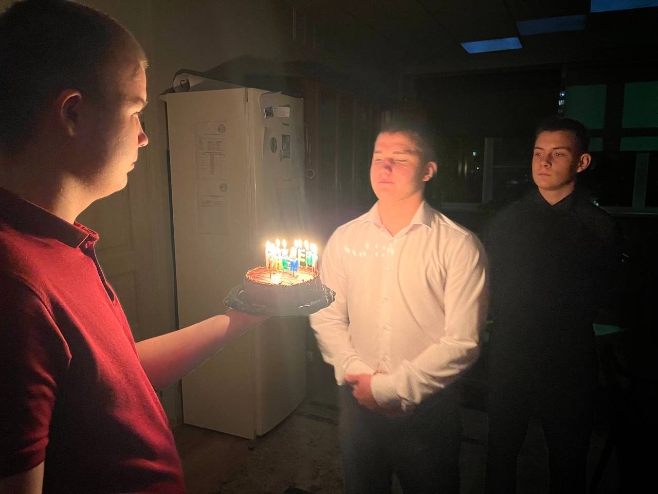 Праздничный стол к 16-летию Ильи 