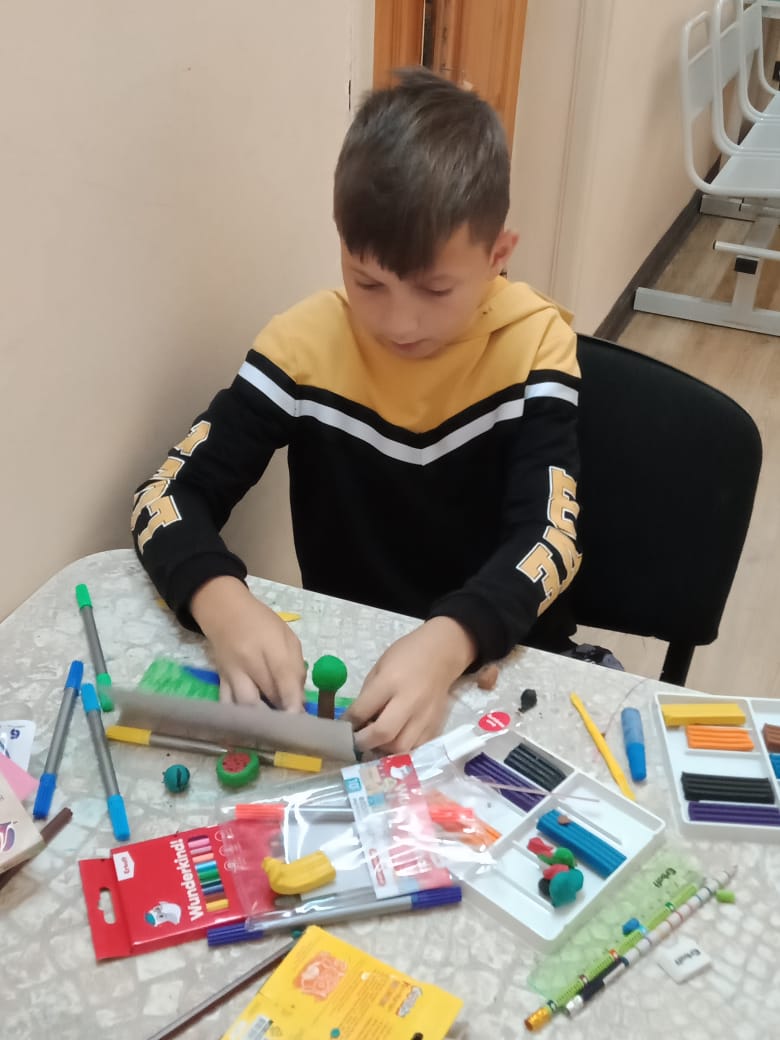 Чем занять ребенка: виды детского творчества