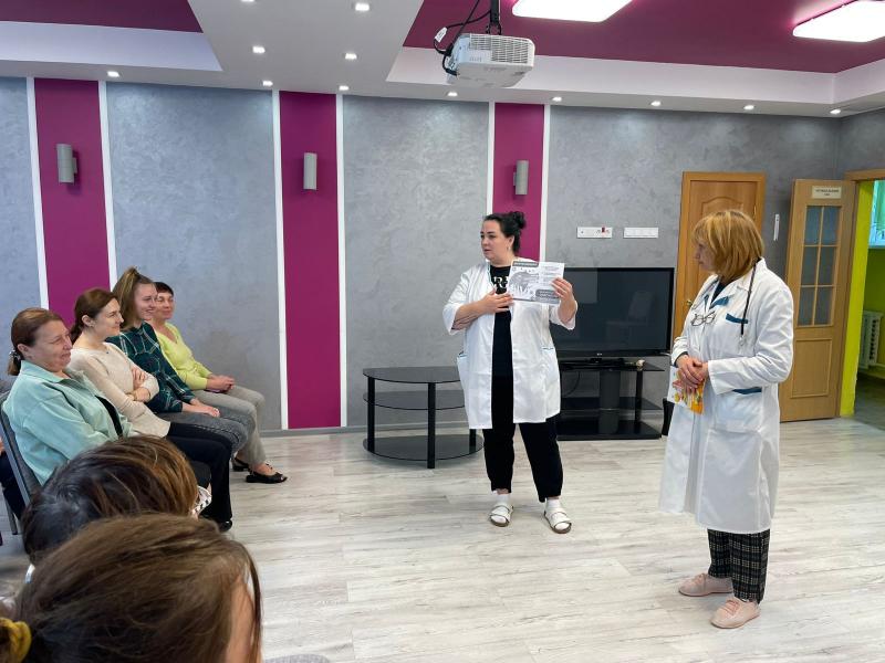 Урок заботы для сотрудников центра