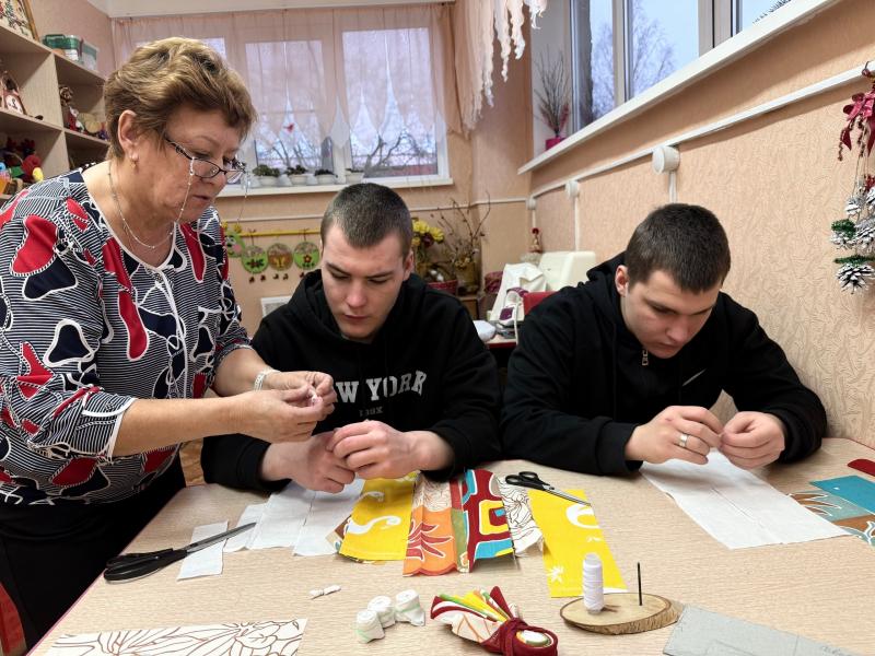 Изготовление традиционной обережной куклы «Северная Берегиня». 1 этап.