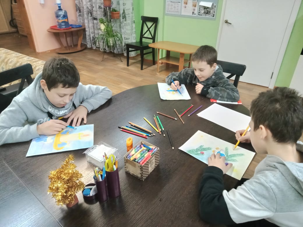 Подготовка к конкурсу «Рождественская открытка»