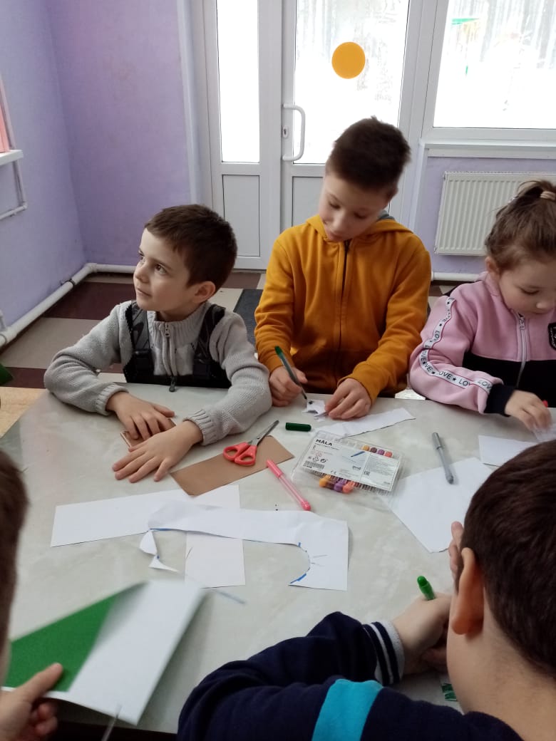 Весенние каникулы