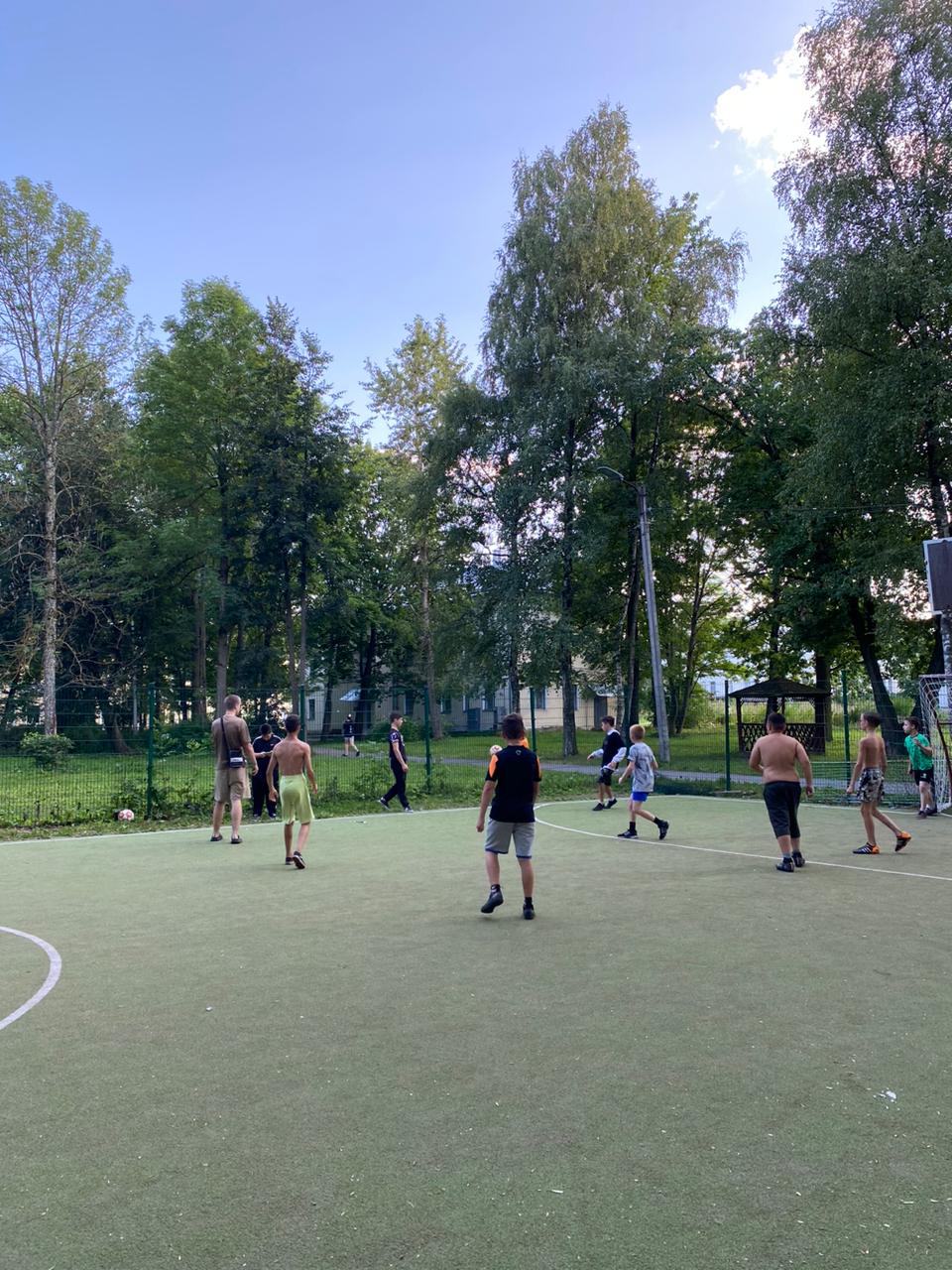 Дружеская игра по футболу