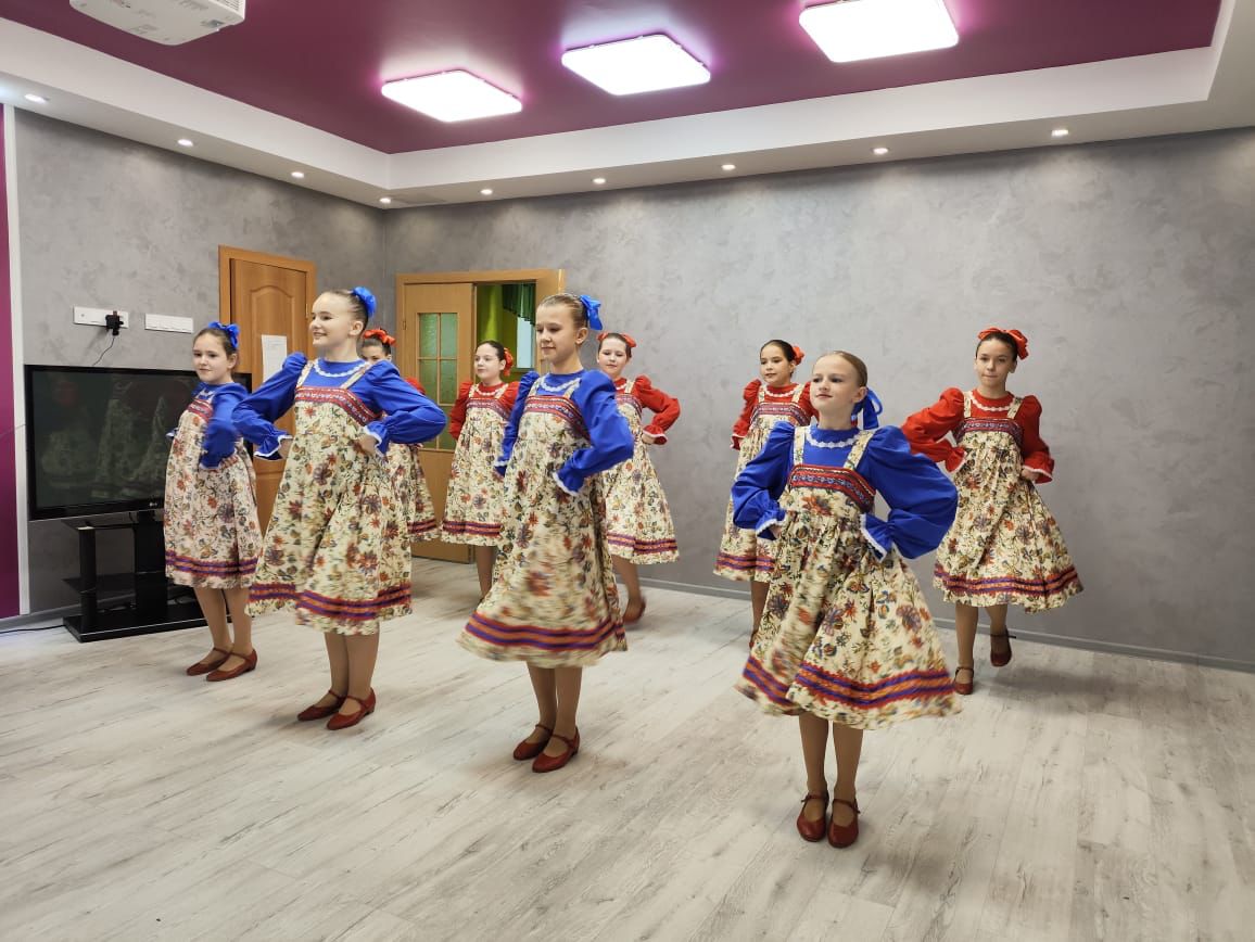 Праздничный концерт к Дню учителя