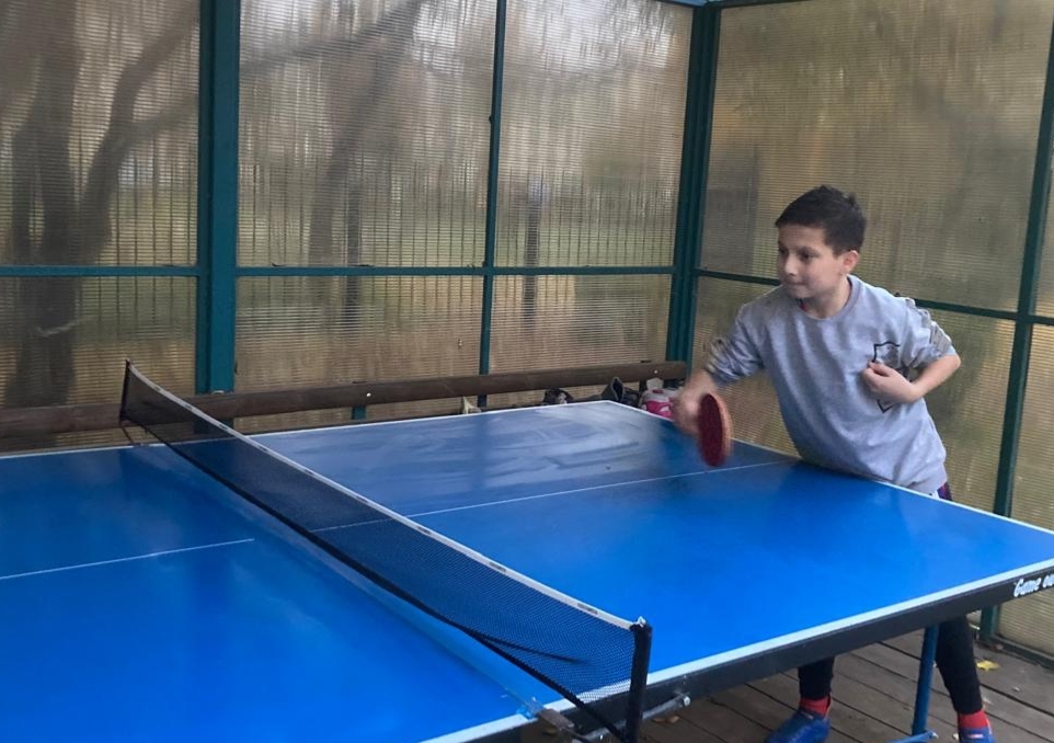 Осенний турнир по настольному теннису: борьба за звание чемпиона!