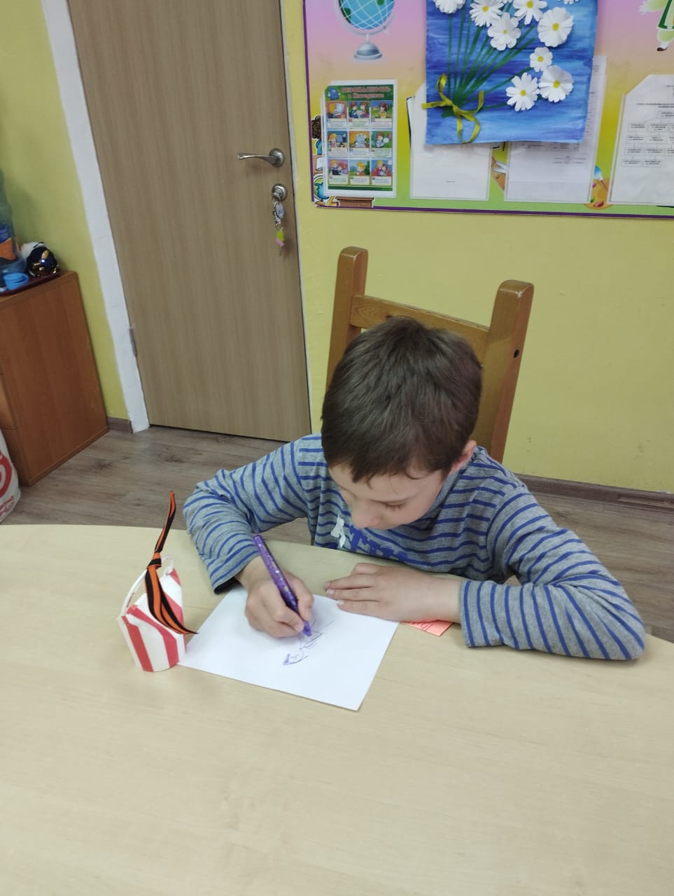Подготовка подарков к Дню Великой победы