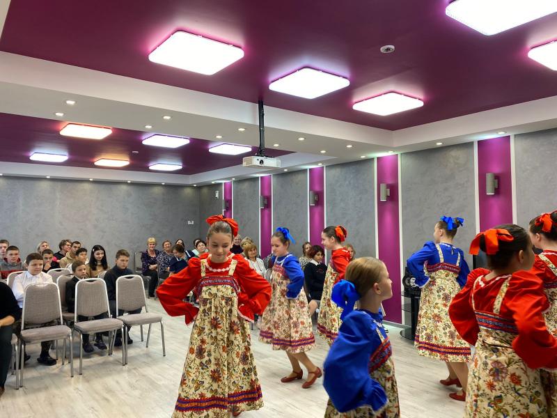 Праздничный концерт к Дню учителя