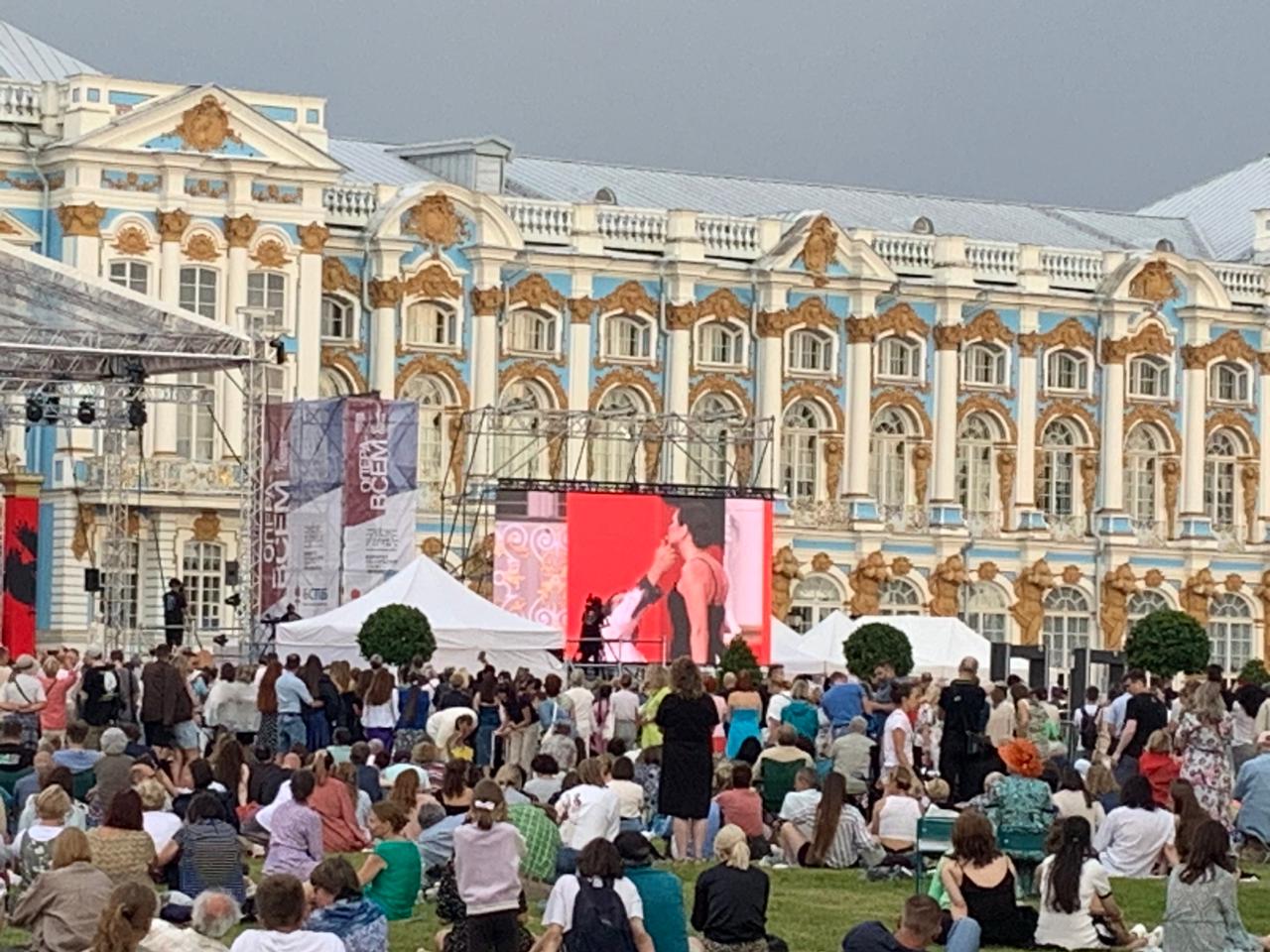 «Опера-всем!»