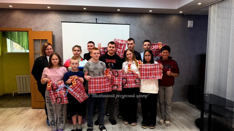 Финансовый консультант "Альфа-Банка" провела для детей КВИЗ «Секреты умных сбережений»