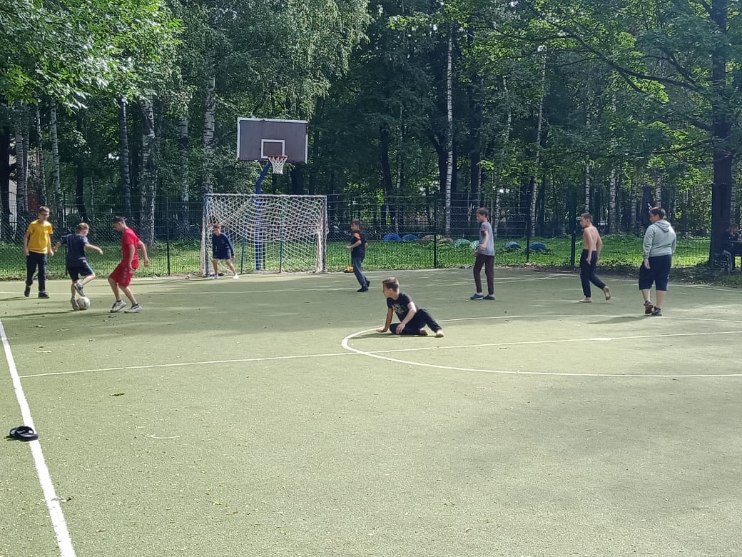 Польза детского футбола