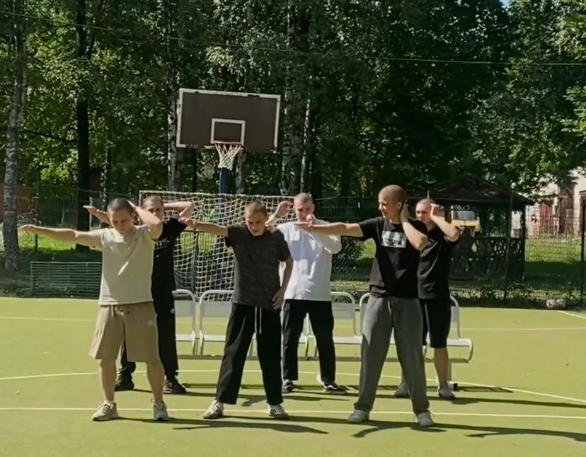И тогда, нам экипаж-семья!
