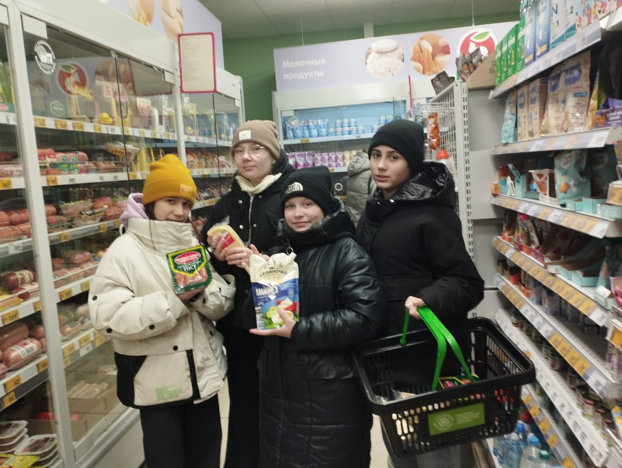 Поздравление от девочек с Днём защитника Отечества