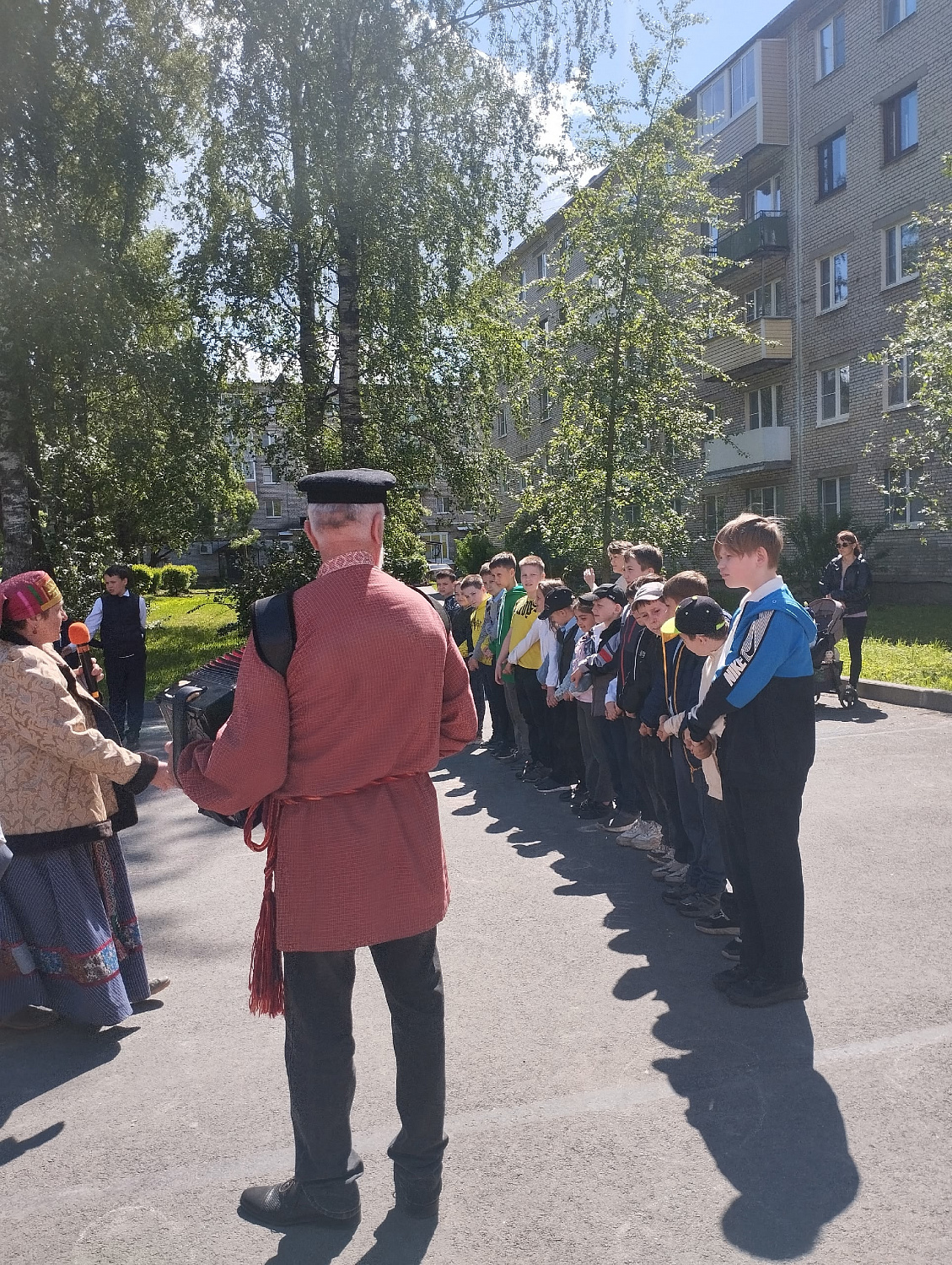 Сохранение культурного наследия: праздник в Тихвинской детской библиотеке