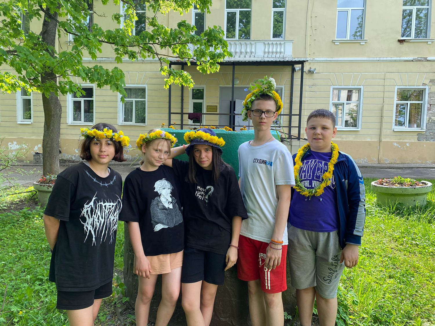 Мастер-класс «Венок из полевых цветов»