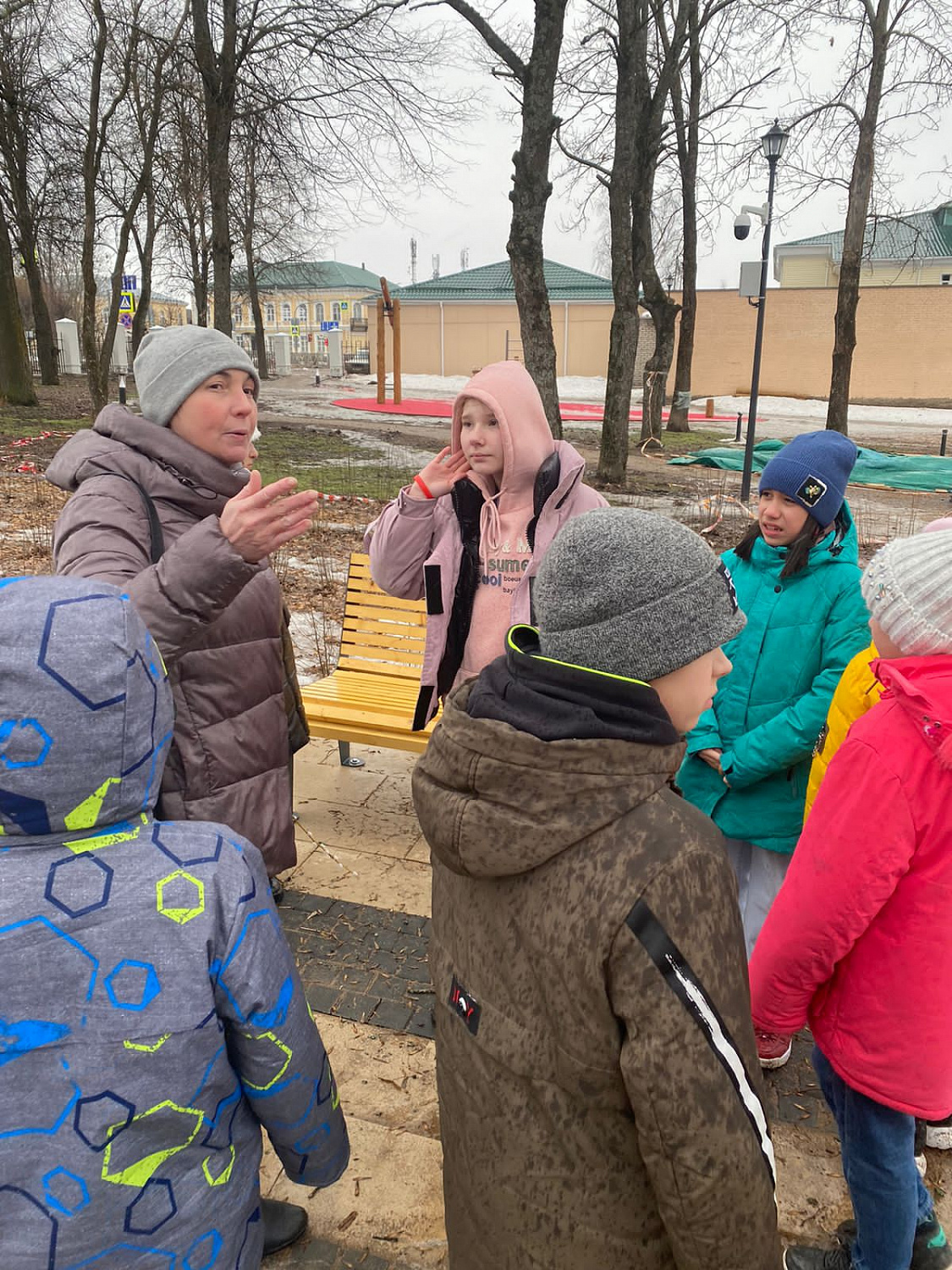 Прогулка по памятным местам Тихвинского района