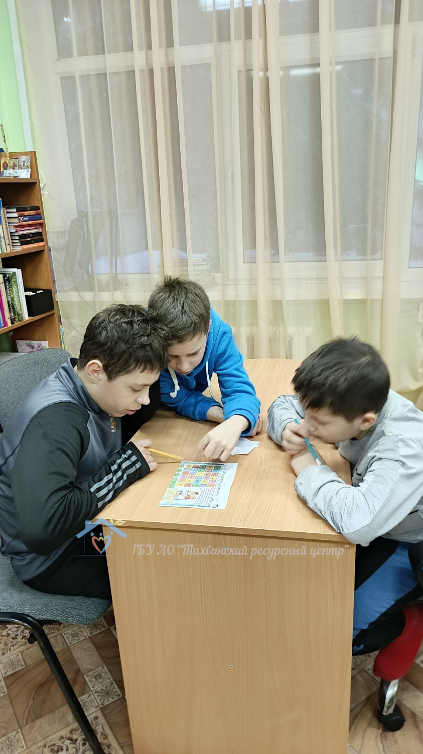 Команда «Солнышко» блеснула эрудицией в сказочной викторине!