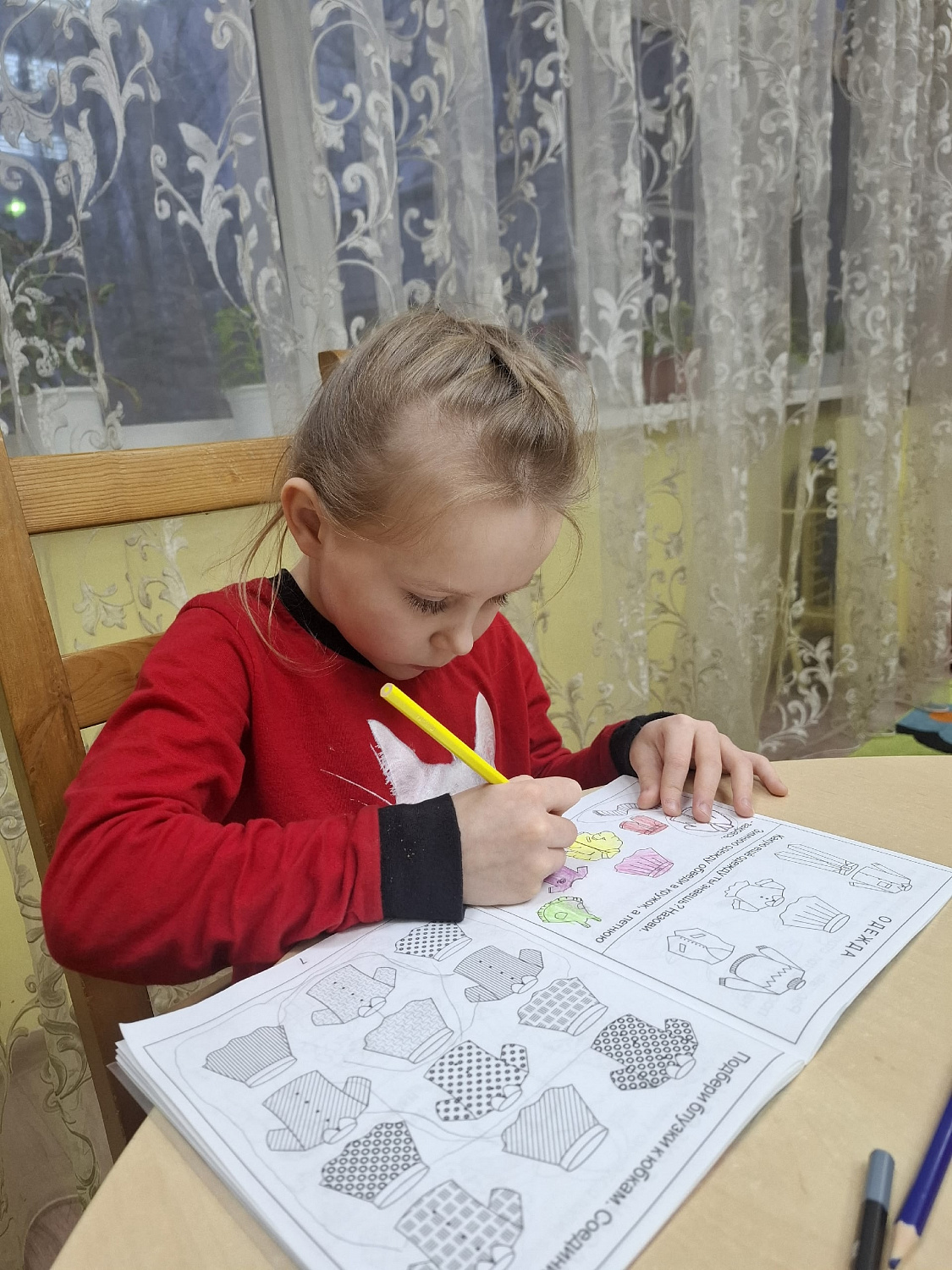 Учимся, играя: как проходят индивидуальные занятия с дошкольниками в нашем центре