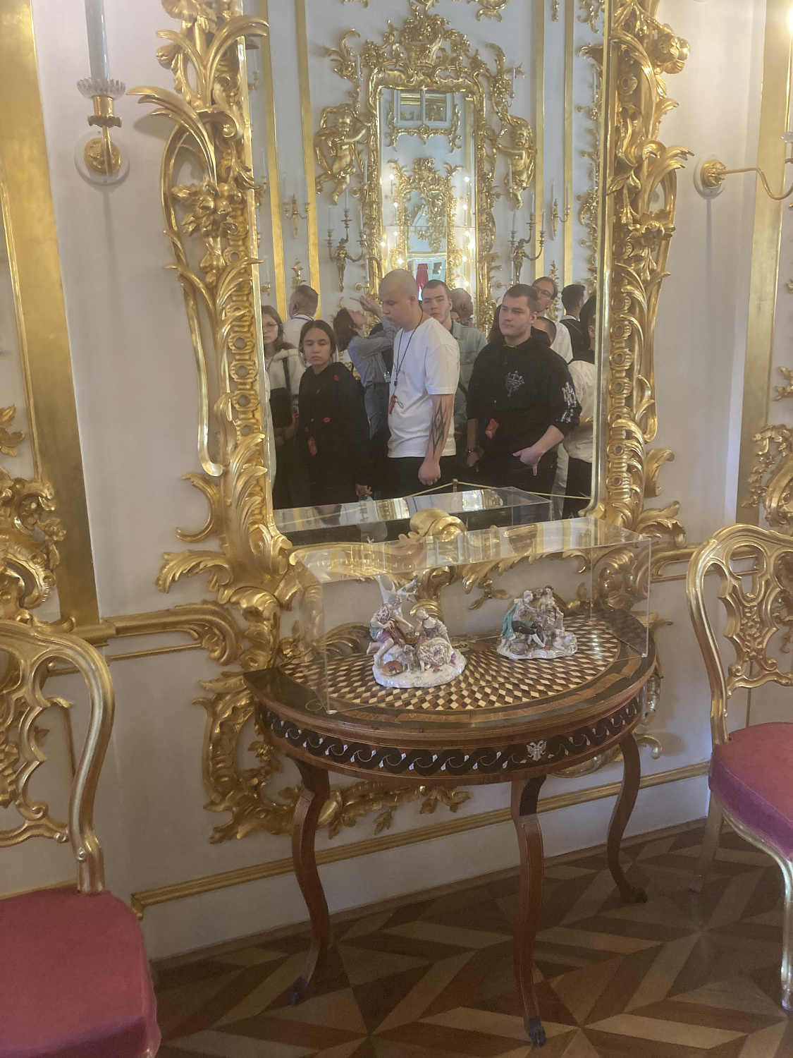 Путешествие в Петергоф: наши ребята прикоснулись к «столице фонтанов»