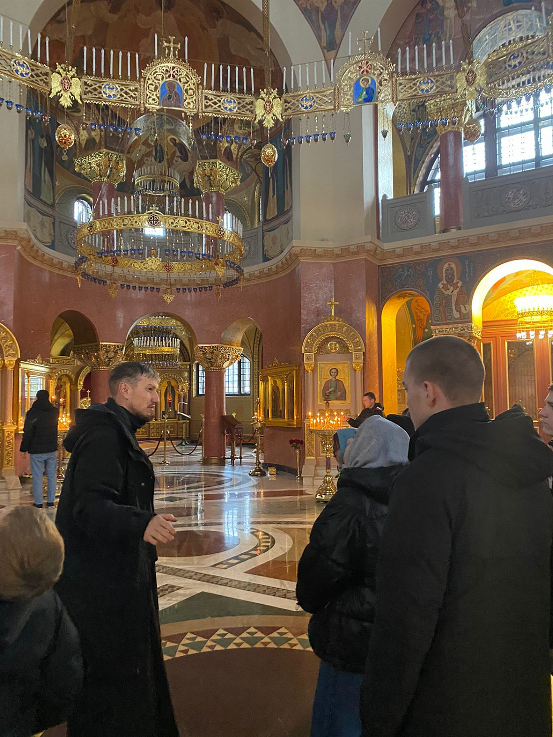 Экскурсия по мемориальной аллее Памяти в Московском парке Победы Санкт-Петербурга, а так же по объектам культурного наследия народов россии, расположенным в Санкт-Петербурге