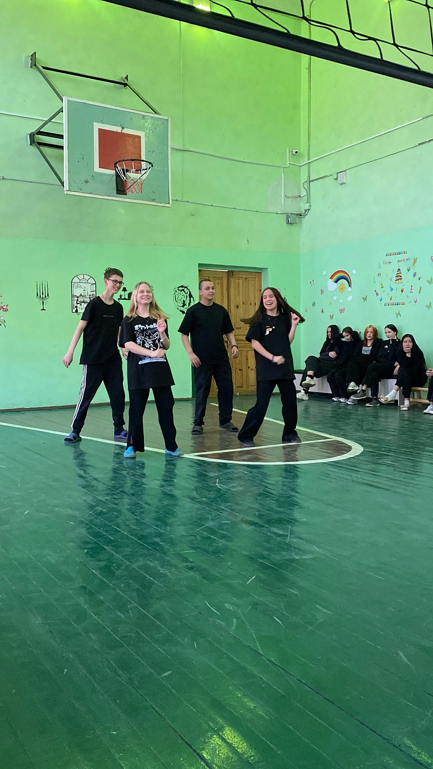 Дружеская встреча по волейболу и пионерболу 