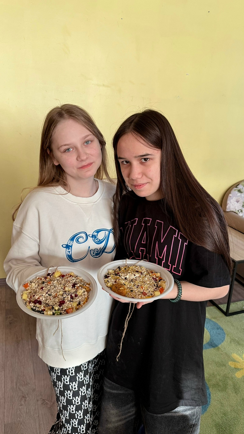 Тепло наших рук: мастерим «столовые» для пернатых друзей