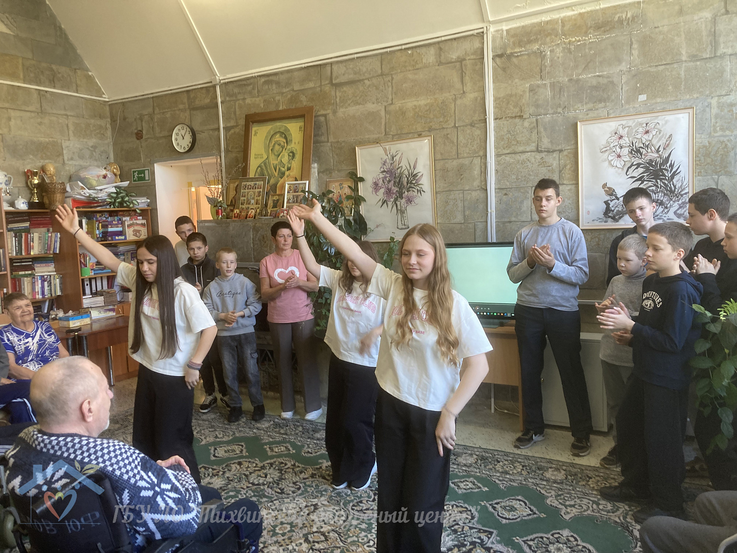 Шахматы, музыка и памятные сувениры