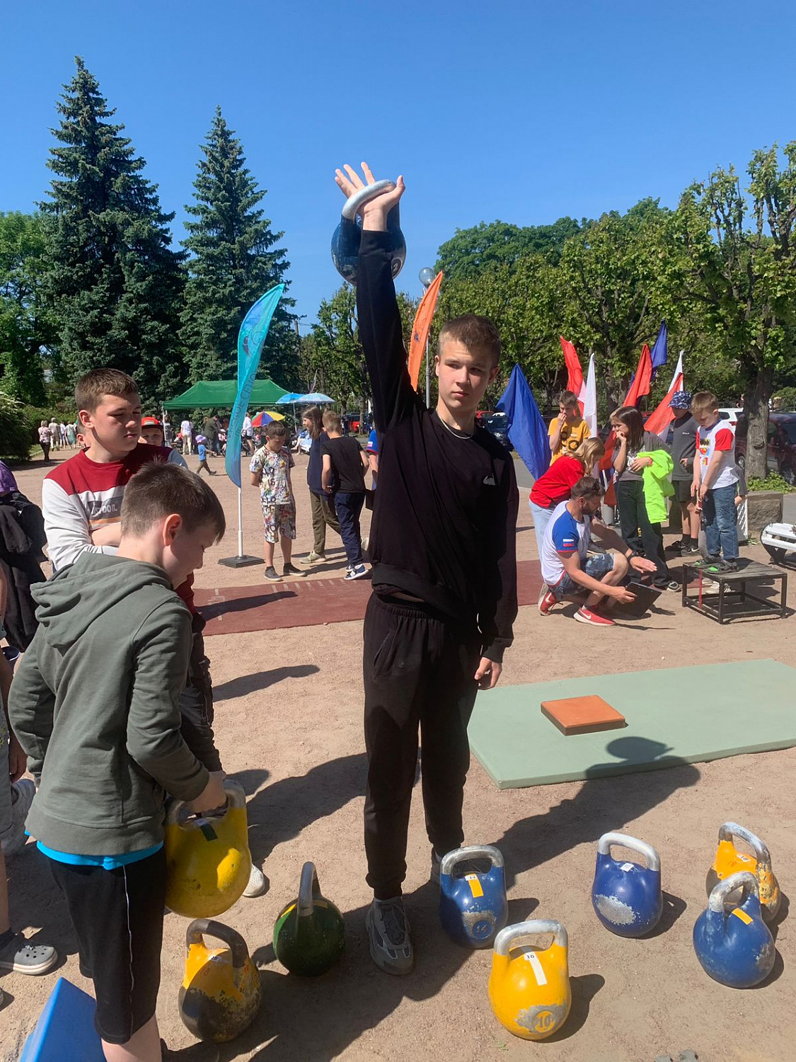 12 июня День России!