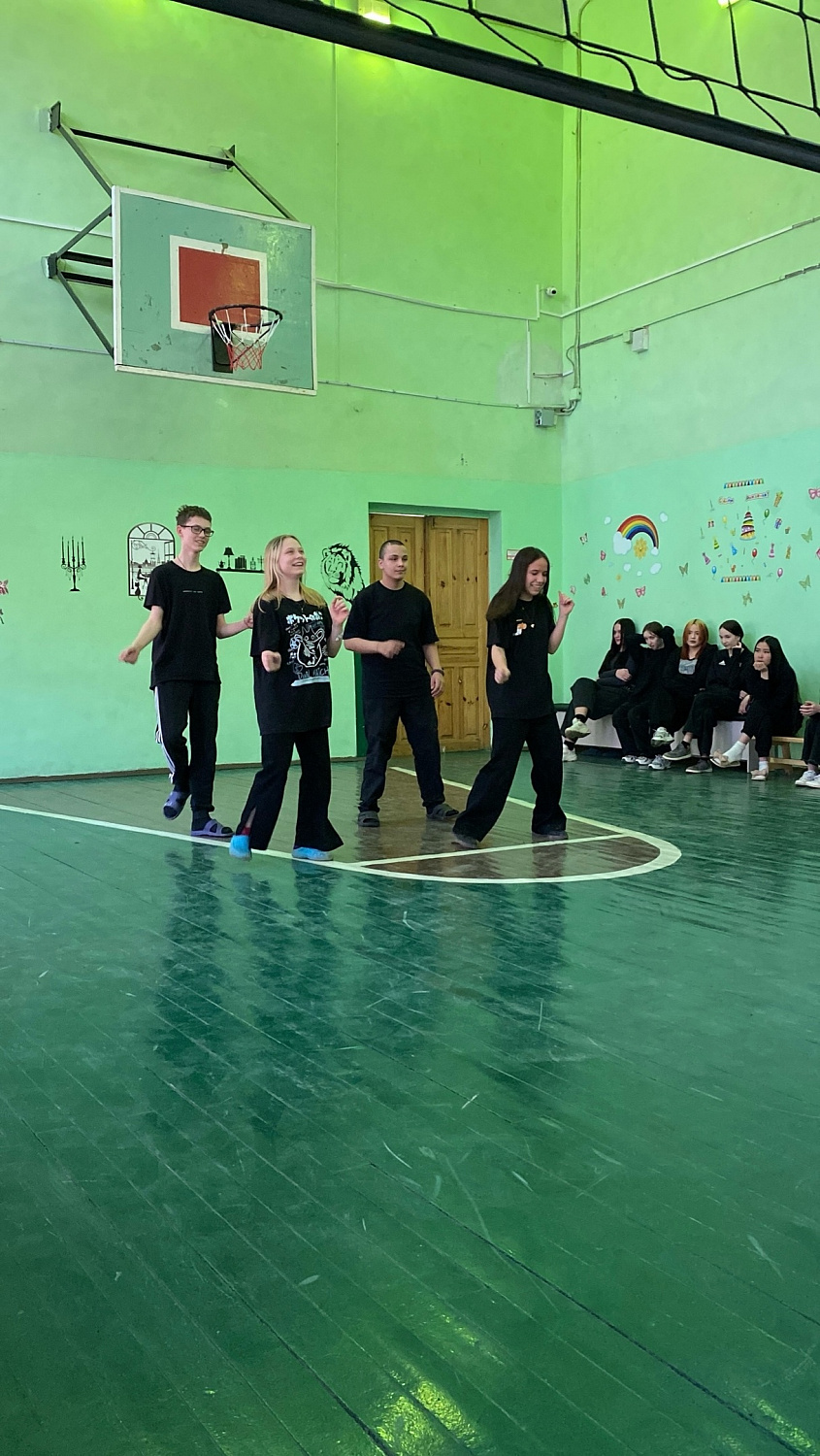 Дружеская встреча по волейболу и пионерболу 