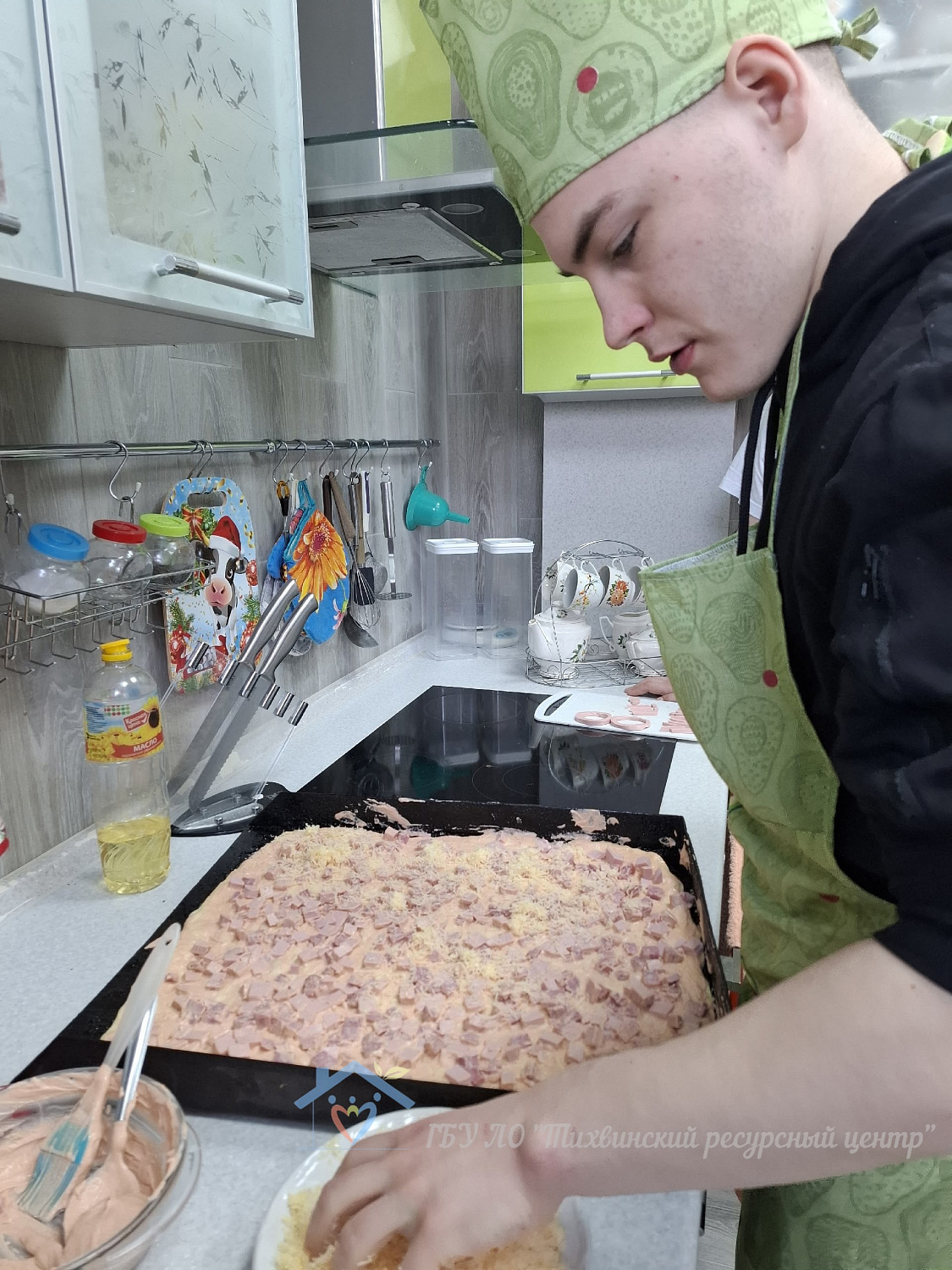 Как наши юноши поздравили девушек с 8 Марта