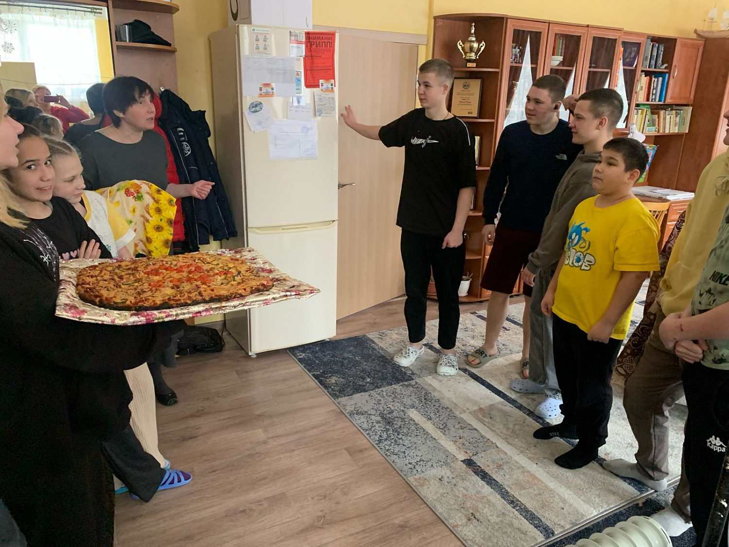 Поздравление от девочек с Днём защитника Отечества