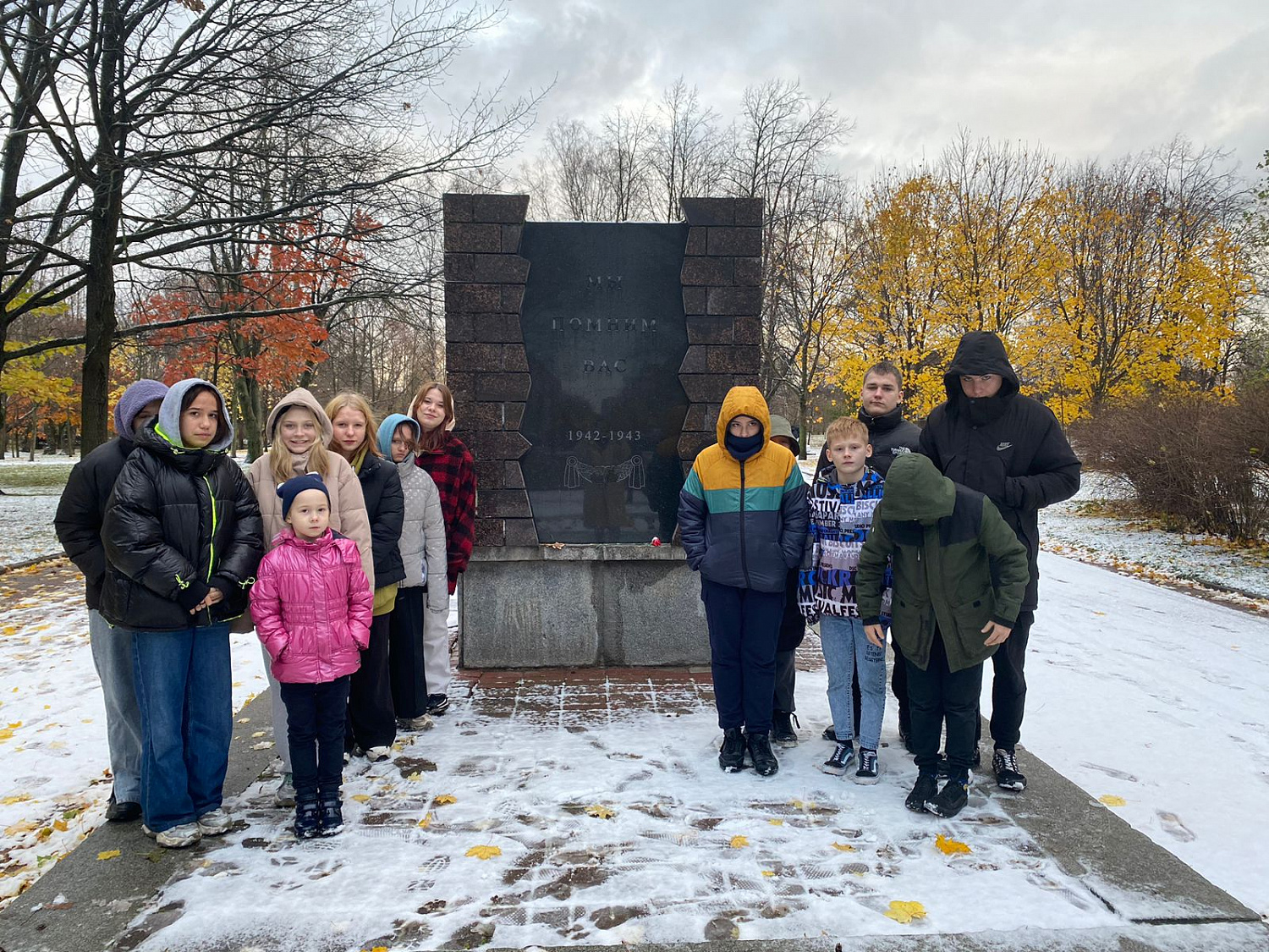Экскурсия по мемориальной аллее Памяти в Московском парке Победы Санкт-Петербурга, а так же по объектам культурного наследия народов россии, расположенным в Санкт-Петербурге