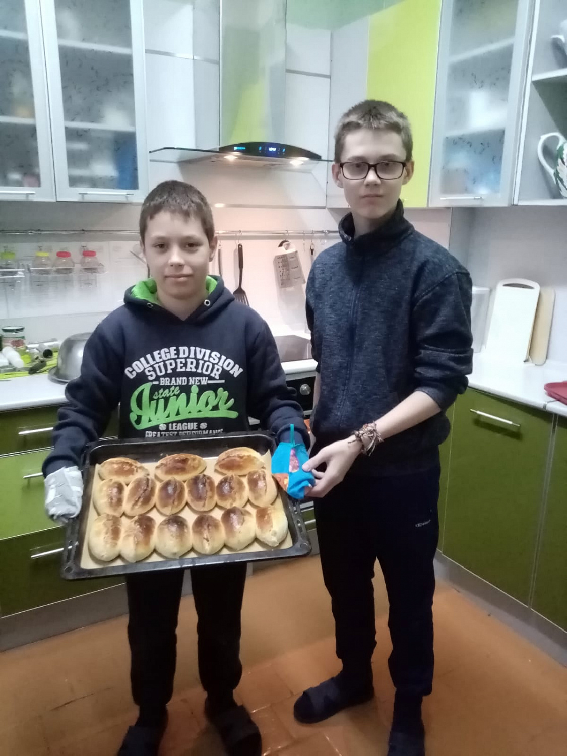 Проект «Домашняя кухня» работа с дрожжевым тестом