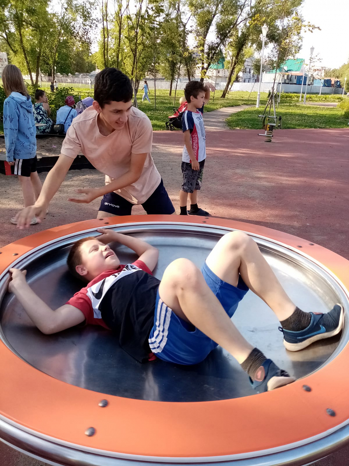 Подвижные игры на свежем воздухе