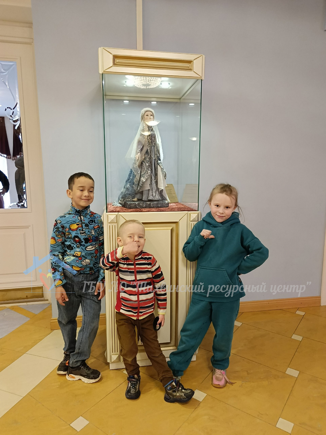 Театральное представление для самых маленьких.