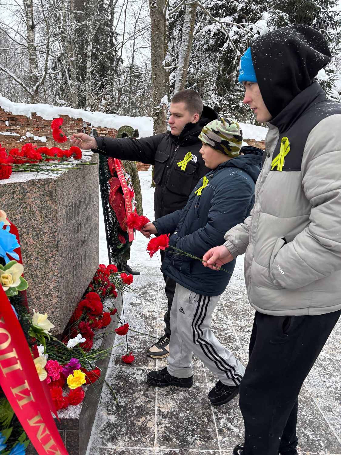 Связь поколений: воспитанники центра почтили память жертв блокадного Ленинграда.
