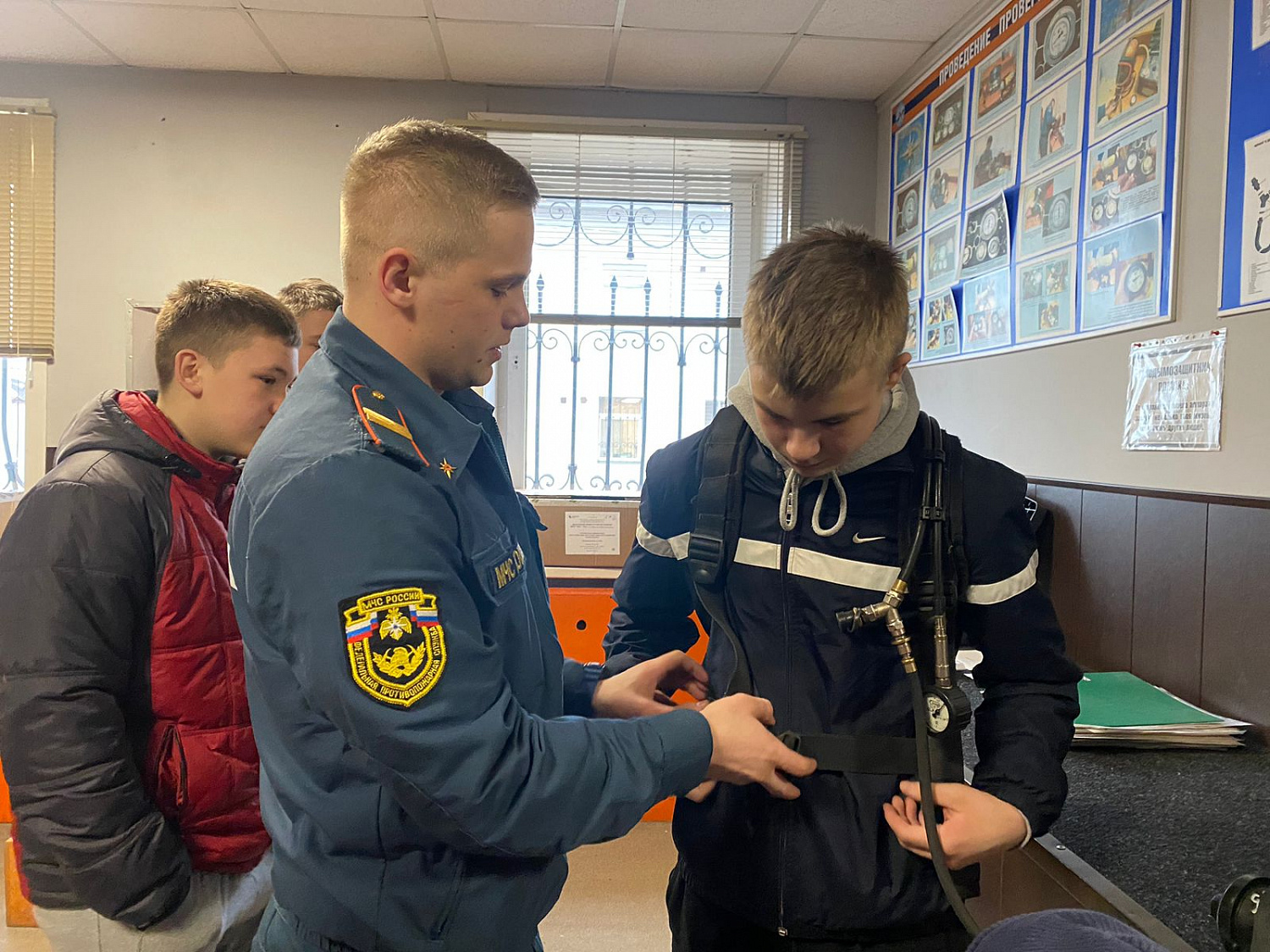 Экскурсия в 61 пожарно-спасательную часть Тихвинского района